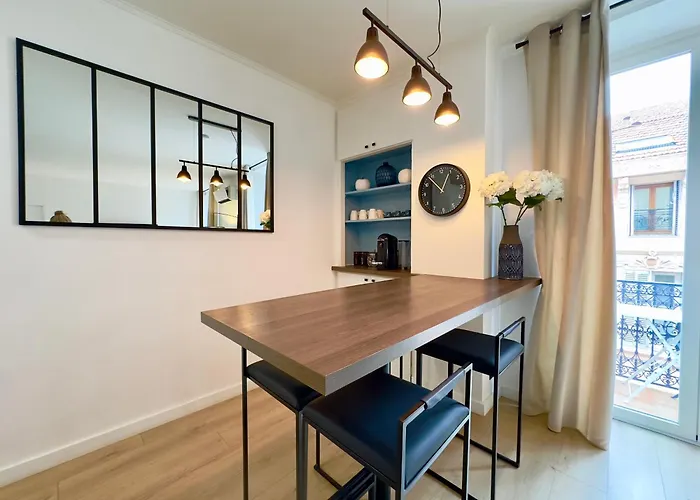 Superbe 3 pièces 80m2 - Espace bureau - 2mn Beach Croisette