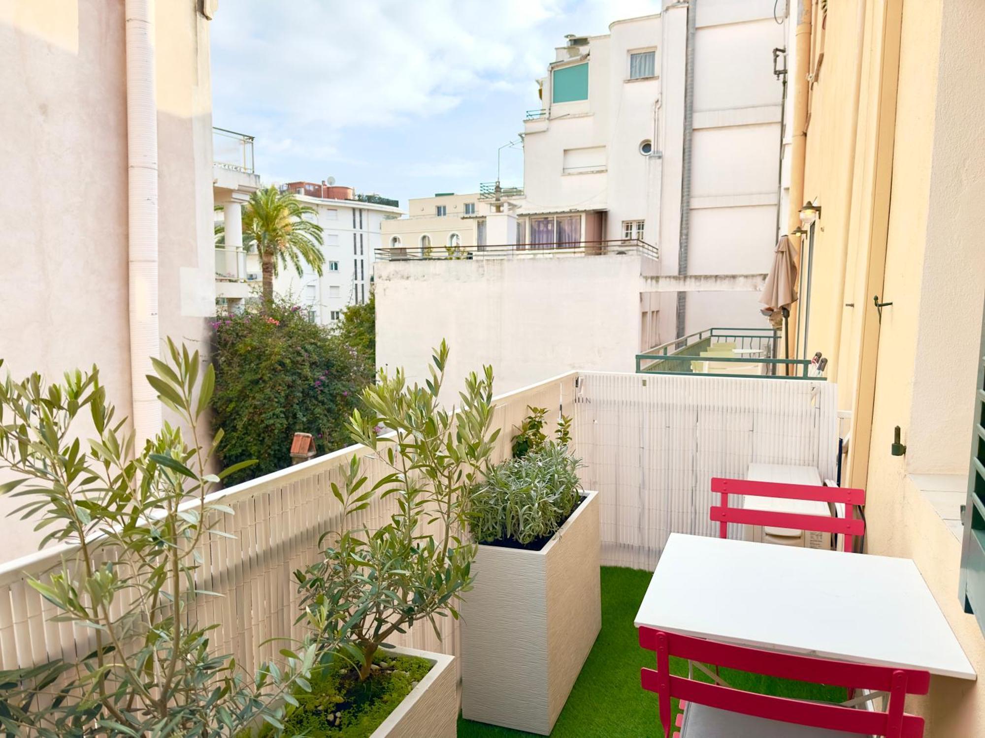 Luxueux 3 Pieces 80m2 - 2ch - 2 Sdb - 1mn Croisette * Cannes