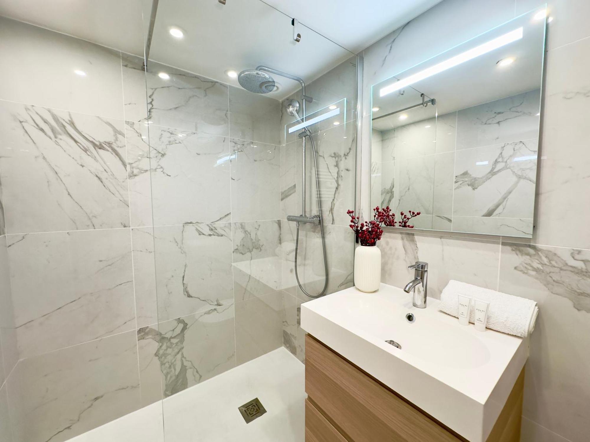 Luxueux 3 Pieces 80m2 - 2ch - 2 Sdb - 1mn Croisette Apartment *